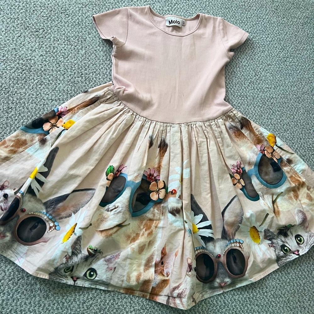 Girls MoLo dress. Size 5-7t